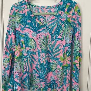 Lilly Pulitzer long sleeve top. Size M